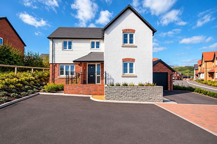 4 Bedroom Detached House For Sale In Lisvane, Cardiff, CF14