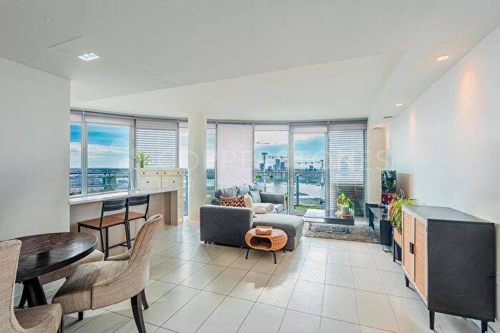 2 Bedroom Apartment For Sale In Hoola Tower East, Tidal Basin Road, London, E16