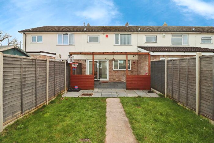 3 Bedroom Terraced House For Sale In Pitchcombe, Yate, Bristol, BS37