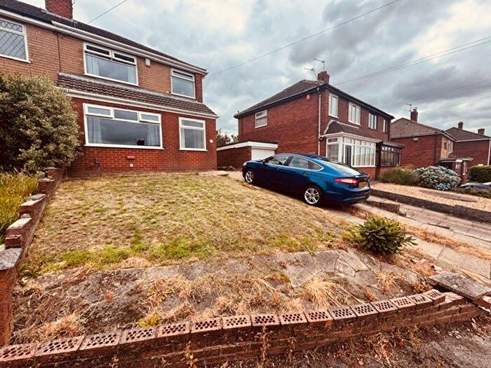 3 Bedroom Semi-Detached House For Sale In Stonebank Road, Kidsgrove, Stoke-On-Trent, ST7