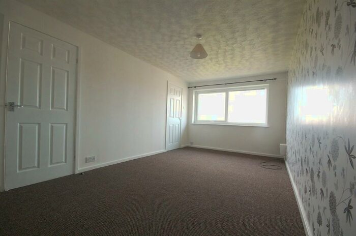 1 Bedroom Apartment To Rent In , Squires Gate Lane, FY4