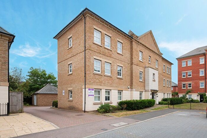 2 Bedroom Flat For Sale In Rainbow Road, Erith, DA8
