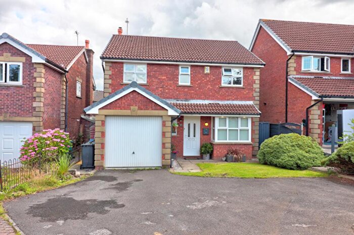 4 Bedroom Detached House For Sale In Whittingham Drive, Ramsbottom, Bury, BL0