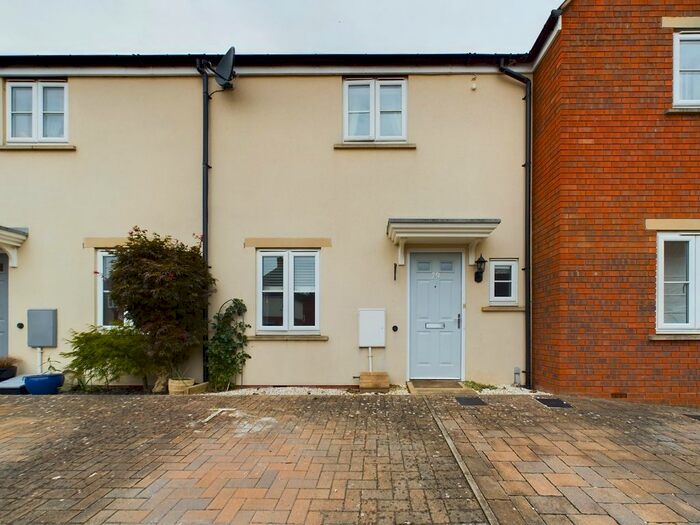 2 Bedroom Property To Rent In Nightingale Way, Walton Cardiff, Tewkesbury, GL20