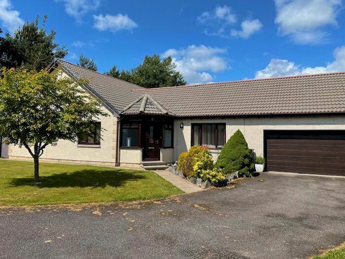 3 Bedroom Detached Bungalow To Rent In Enrick Crescent, Kilmore, Drumnadrochit, Inverness, IV63