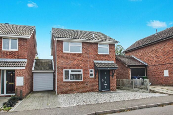 3 Bedroom Detached House To Rent In The Paddock, PE28