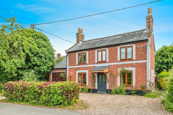 4 Bedroom Detached House For Sale In The Street, Swanton Abbott, Norwich, NR10