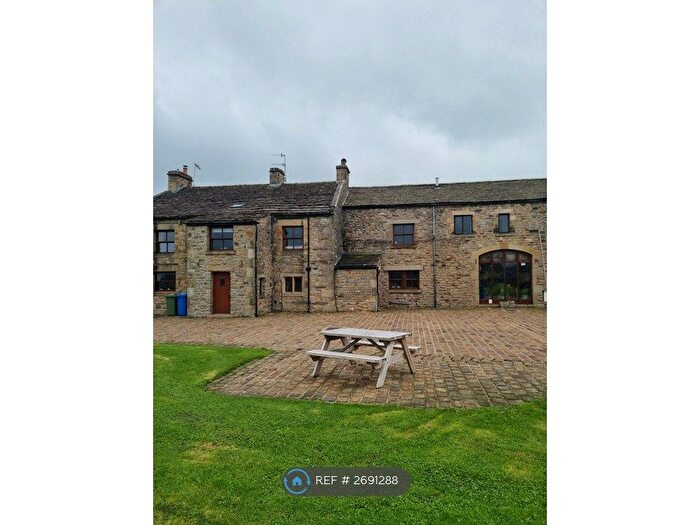 3 Bedroom Terraced House To Rent In Orcaber Farm Cottages, Austwick, Lancaster, LA2