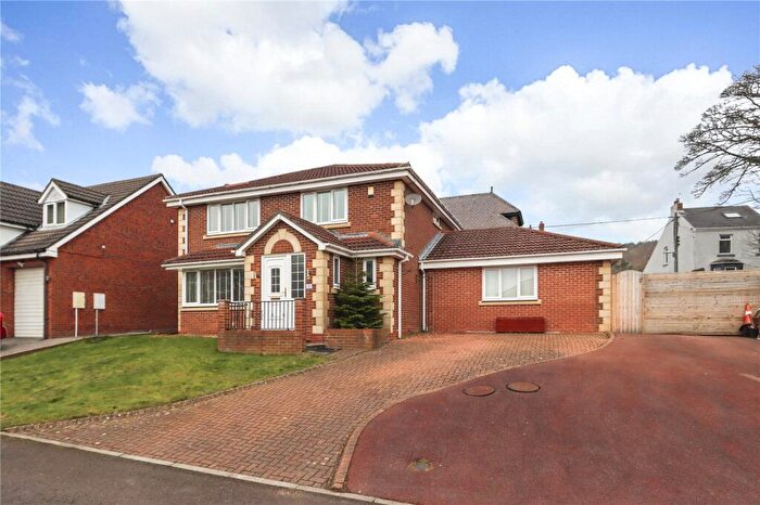 4 Bedroom Detached House For Sale In Burnwood Close, Chopwell, Newcastle Upon Tyne, Tyne And Wear, NE17