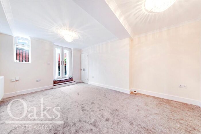 1 Bedroom Apartment To Rent In Lower Addiscombe Road, Addiscombe, CR0