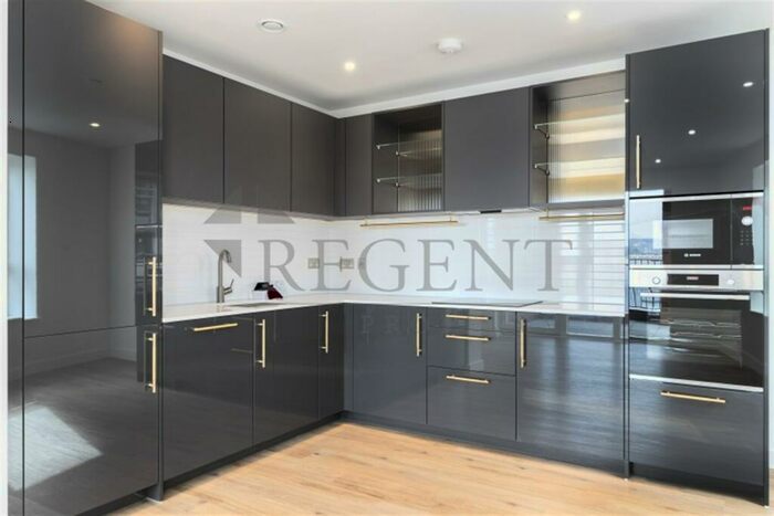 2 Bedroom Apartment To Rent In Azure House, Brook Road, N8