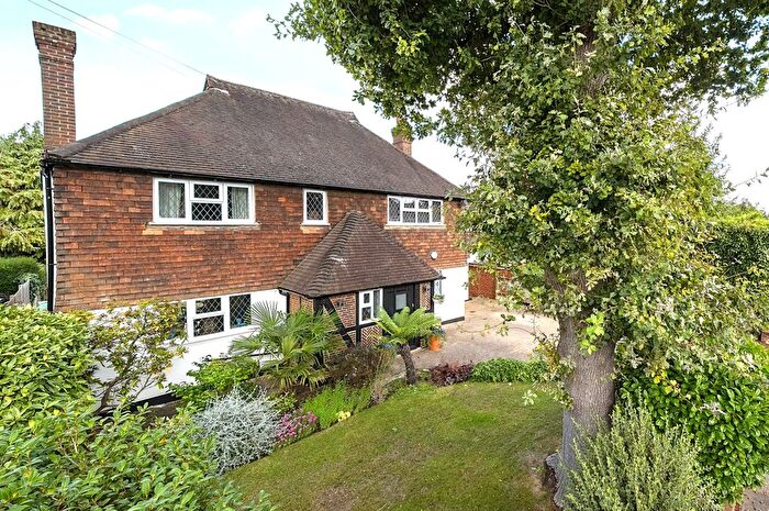 4 Bedroom Detached House For Sale In Greenways, Esher, KT10