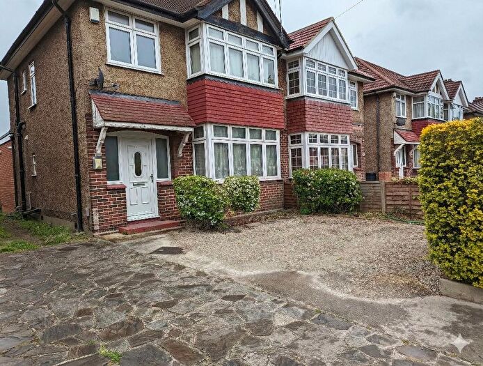 3 Bedroom Semi Detached House To Rent In Fairdale Gardens, Hayes, Middlesex, UB3
