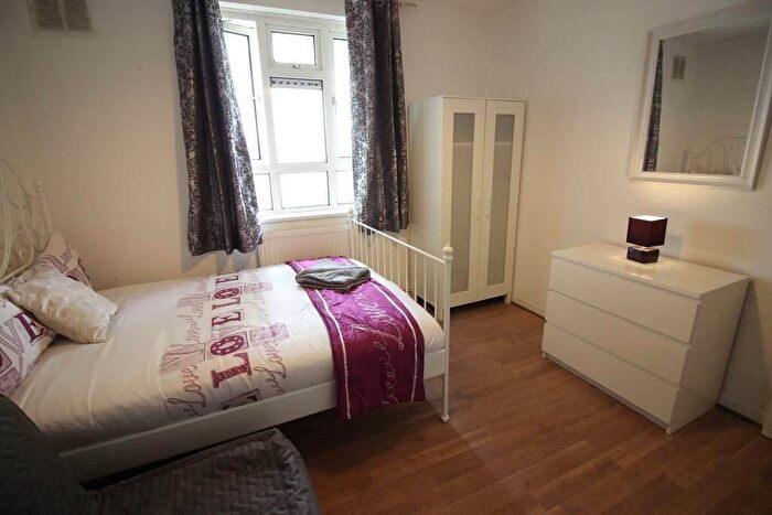 3 Bedroom Terraced House To Rent In Morse Close, London, E13