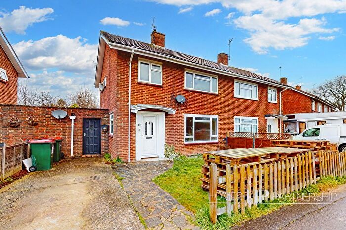 3 Bedroom Semi-Detached House To Rent In Ewhurst Road, Crawley, RH11