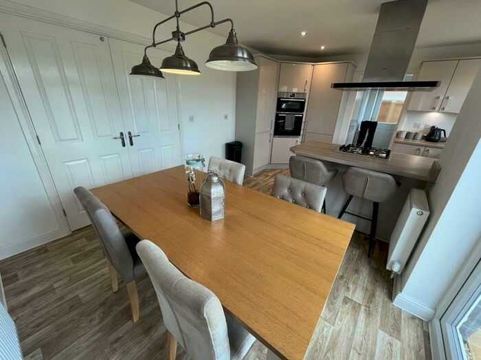 4 Bedroom Detached House For Sale In Patina Way, Swadlincote, DE11