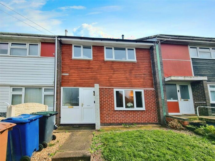 3 Bedroom Terraced House To Rent In Hamlett Place, Norton, Stoke-on-Trent, Staffordshire, ST6