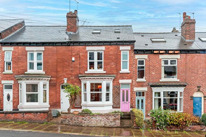 4 Bedroom Terraced House For Sale In Wadbrough Road, Botanical Gardens, S11