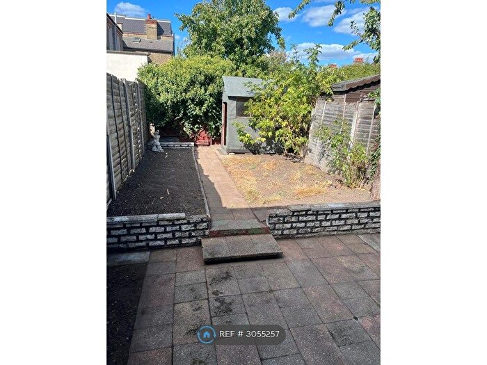 2 Bedroom Terraced House To Rent In St Georges Terrace, London, E6