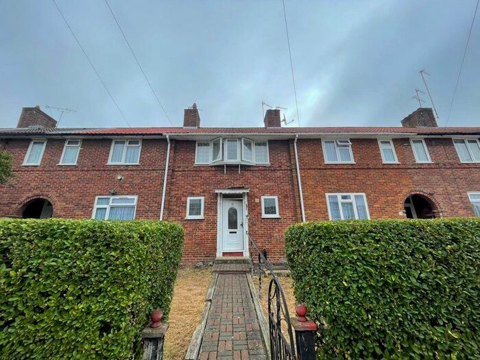 3 Bedroom Terraced House To Rent In Edrick Road, Edgware, HA8