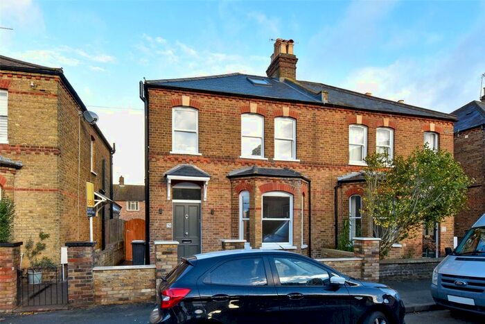 3 Bedroom Semi-Detached House To Rent In St. Marks Road, Windsor, Berkshire, SL4