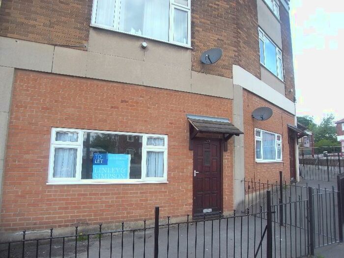 1 Bedroom Flat To Rent In Spen Lane, West Park, Leeds, LS16