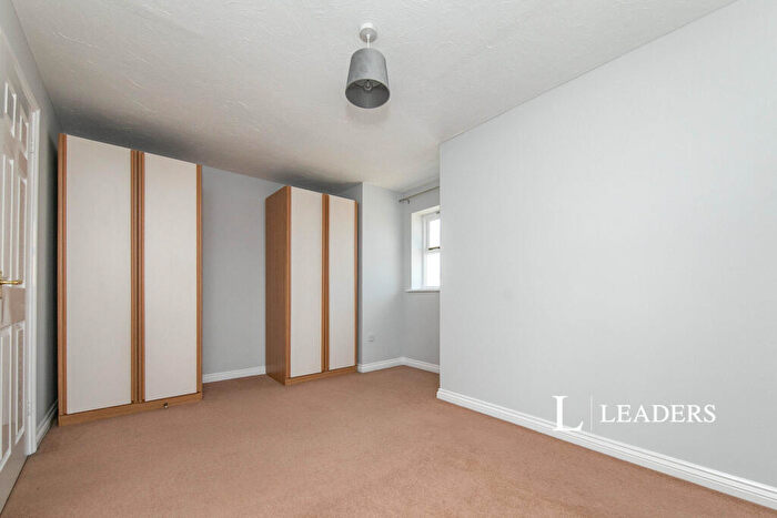 1 Bedroom End Of Terrace House To Rent In Derwent Road, Highwoods, CO4