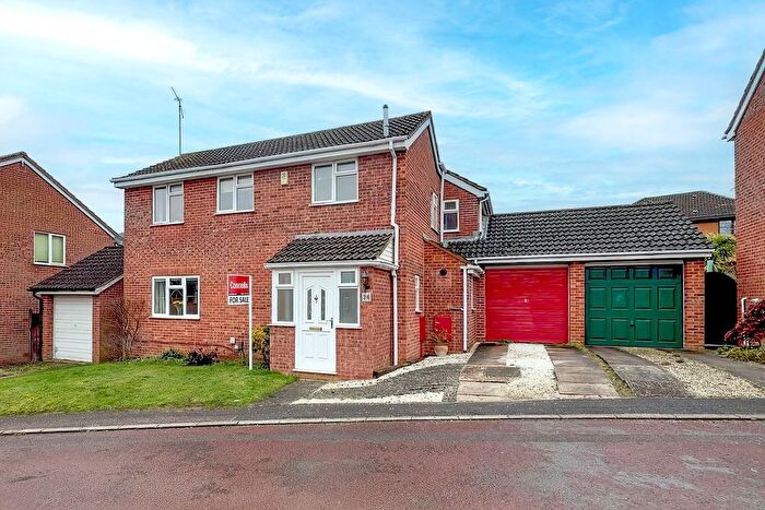 4 Bedroom Detached House For Sale In Blackwell Hill, Northampton, NN4