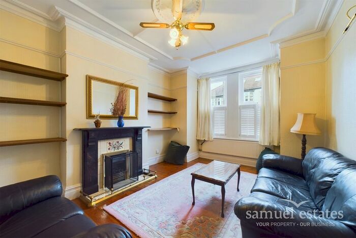 4 Bedroom Terraced House To Rent In Stockfield Road, Streatham, SW16