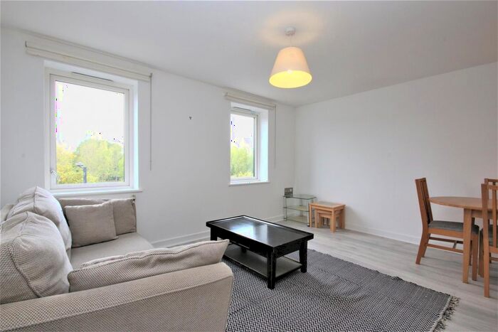 1 Bedroom Flat To Rent In Seven Sisters Road, London, N4