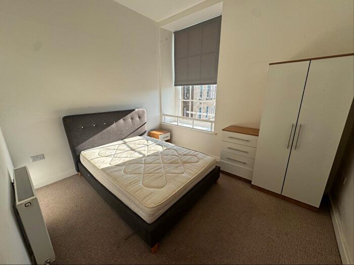 3 Bedroom Apartment To Rent In Heritage Park, S6