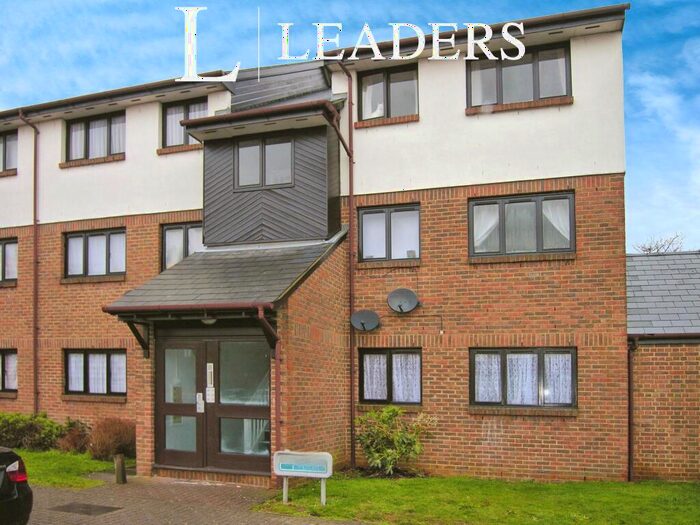 2 Bedroom Flat To Rent In Aylets Field, CM18