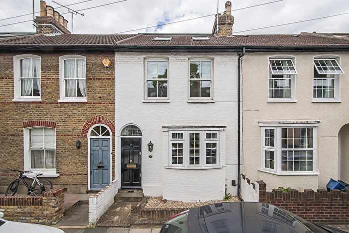 3 Bedroom Terraced House To Rent In Kings Road, London, SW14