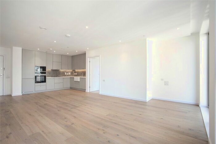 2 Bedroom Flat To Rent In Bowery Building, Upper Richmond Road, London, SW15