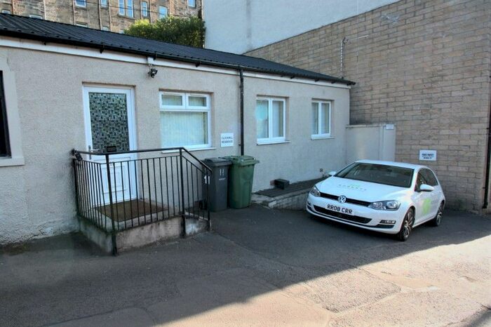 2 Bedroom Flat To Rent In Clockmill Lane, Abbeyhill, Edinburgh EH8