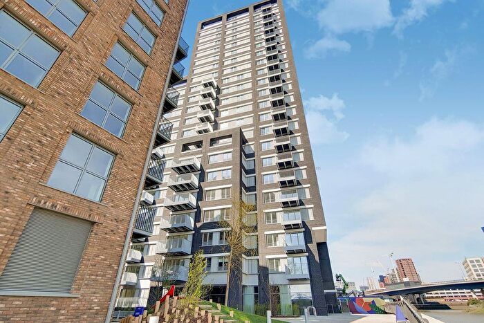 Studio To Rent In Serapis House, Docklands, London, E14
