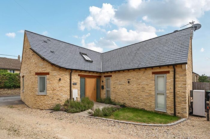 4 Bedroom Detached House For Sale In Leafield, Oxfordshire, OX29