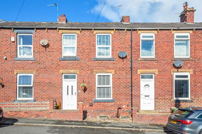 2 Bedroom Terraced House For Sale In Upper Lane, Netherton, Wakefield, WF4