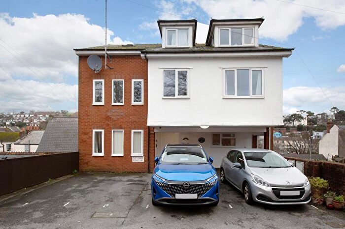 1 Bedroom Flat For Sale In Plantation Terrace, Dawlish, EX7