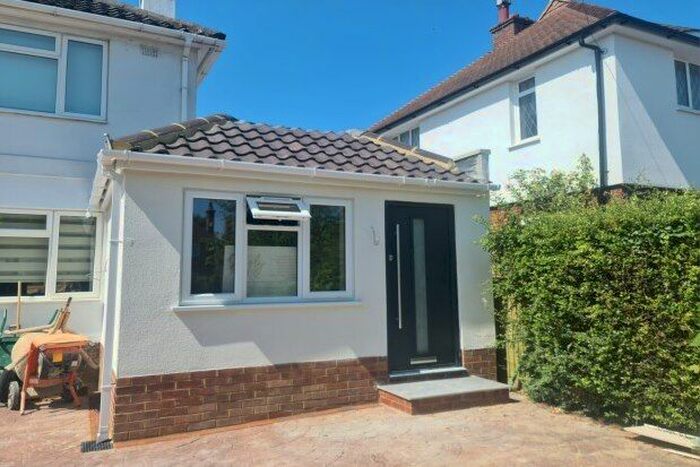 1 Bedroom Flat To Rent In The Ridgeway, Tonbridge, TN10