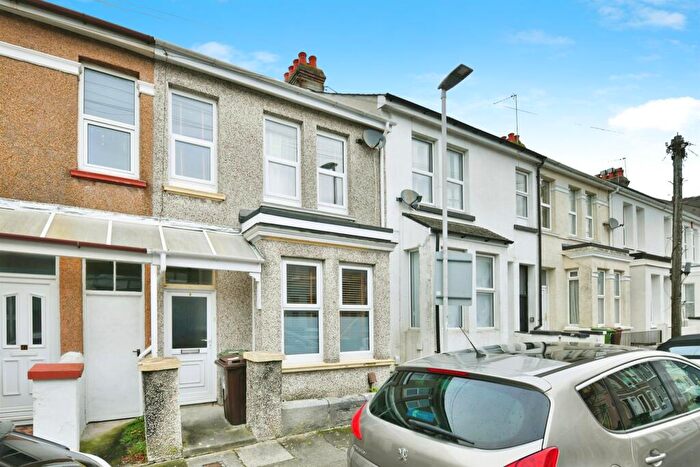 3 Bedroom Terraced House For Sale In St. Georges Avenue, Plymouth, PL2