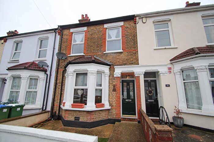 2 Bedroom Terraced House To Rent In Palmeira Road, Bexleyheath, DA7
