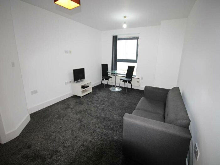 1 Bedroom Flat To Rent In Woolston Warehouse, Grattan Road, Bradford, BD1