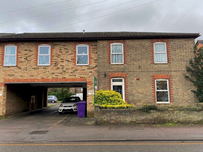 1 Bedroom Apartment To Rent In Grove Road, Hitchin, SG5