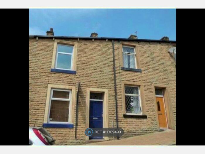 2 Bedroom Terraced House To Rent In Basil Street, Colne BB8