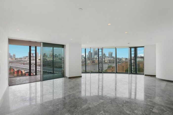 2 Bedroom Flat To Rent In Blackfriars Road, London, SE1