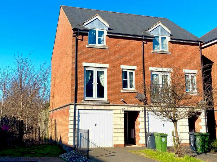 2 Bedroom Town House To Rent In Vincent Close, Great Yarmouth, NR31