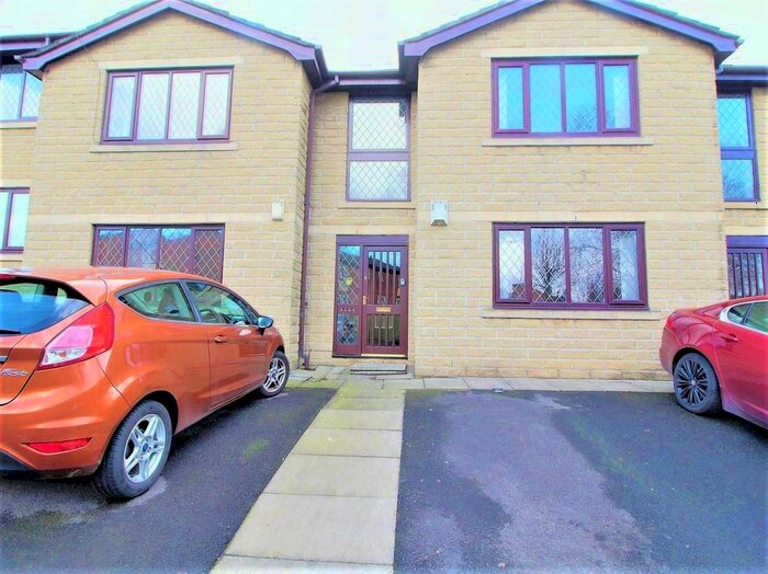2 Bedroom Flat To Rent In Peach Bank, Tetlow Street, Middleton, M24