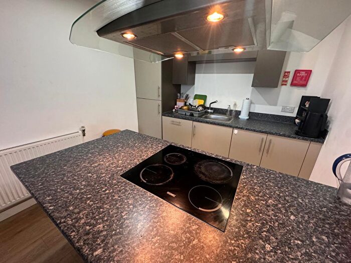 1 Bedroom Flat For Sale In Cordelia Street, London, E14