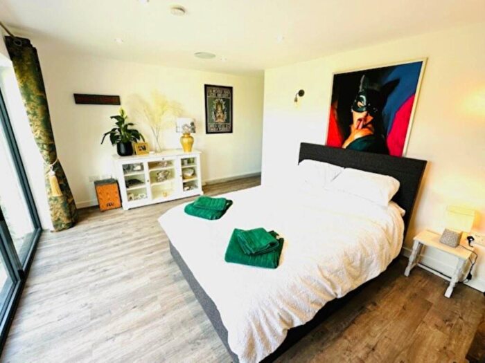 1 Bedroom Maisonette To Rent In Tyneham Close, Aylesbury, HP21